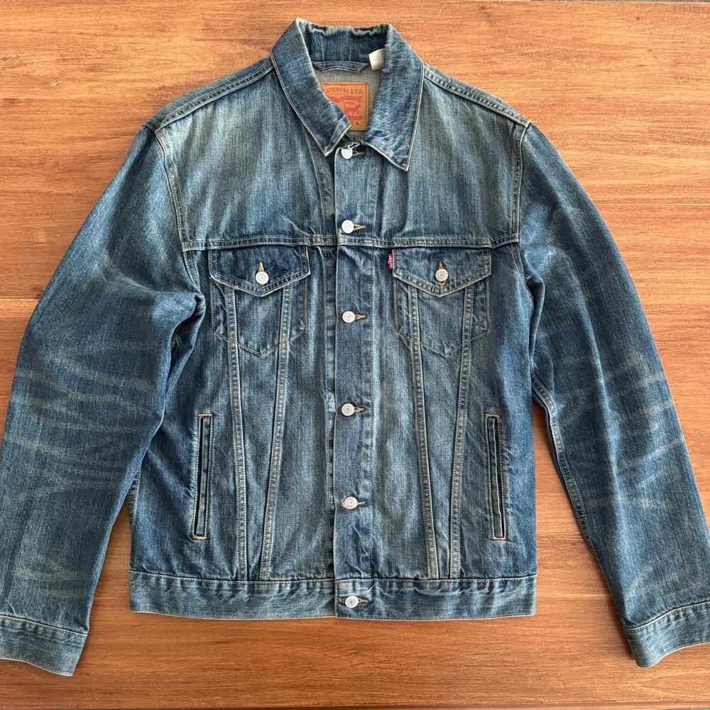 Vintage Levi's Classic Blue Denim Jacket